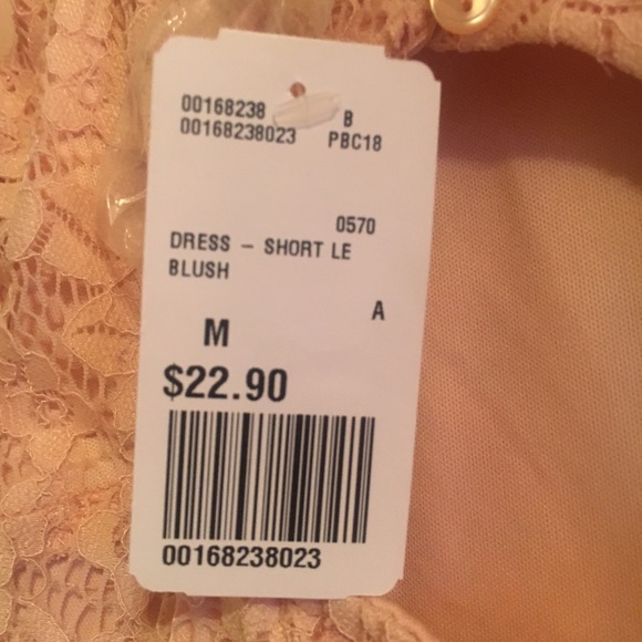 BRAND NEW!! Blush colored Forever 21 sun dress - Picture 4 of 4